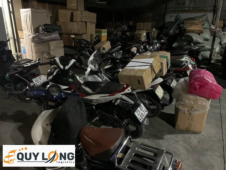 gui xe may di ha tinh gia re